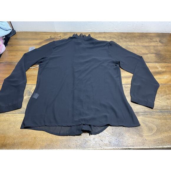 Double D Ranch Ruffled Tuxedo Button-Up Long Sleeve Blouse Medium NWT - Picture 14 of 15